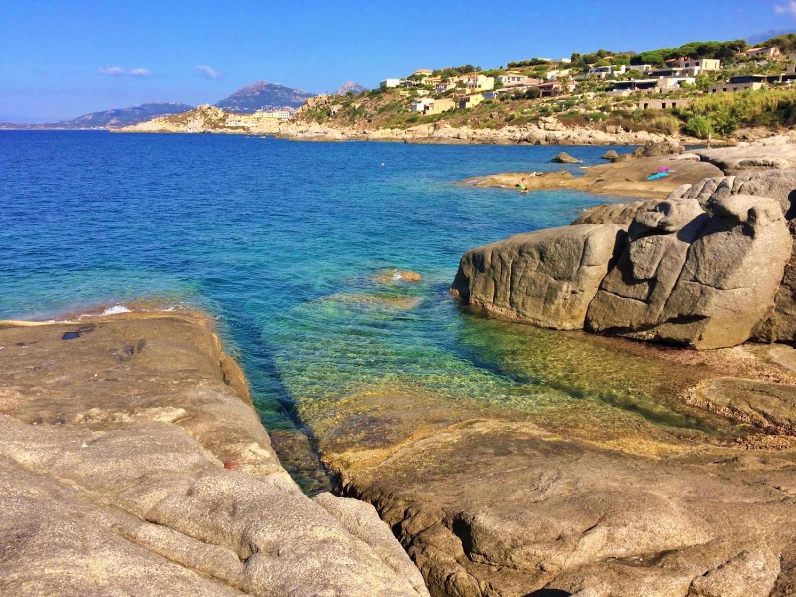 Apartamento Les Pieds Dans L'Eau T2 E Calvi  Exterior foto